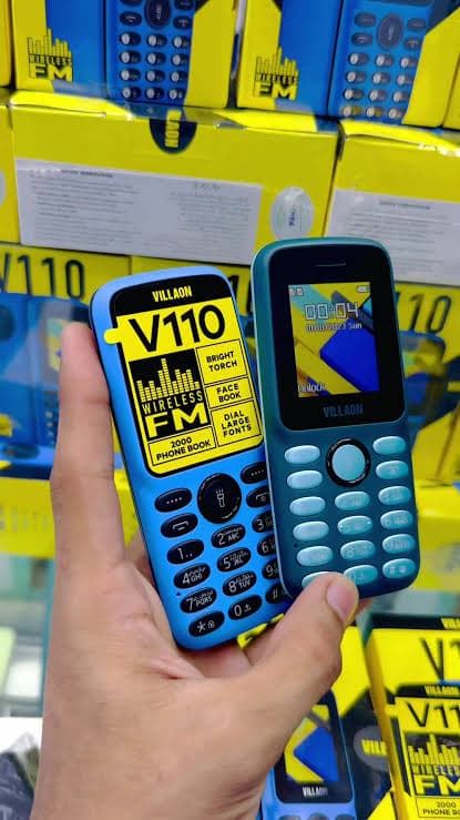 VILLAON V110 (Dual SIM Feature Phone)