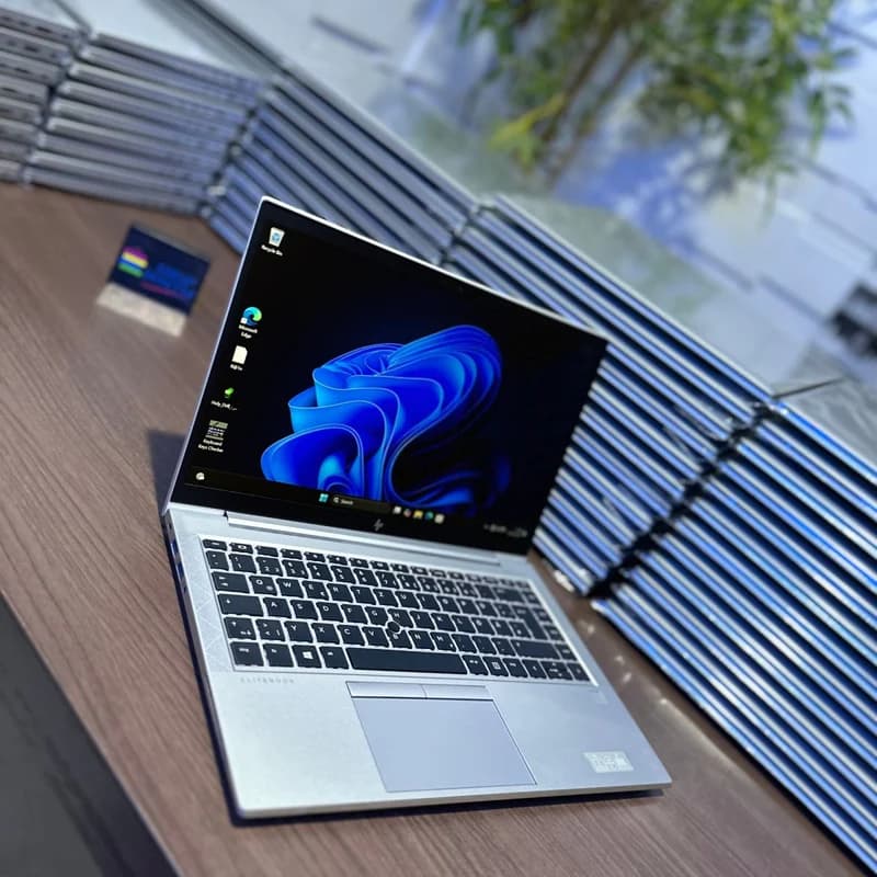 HP EliteBook 830 G5 | 8th Gen Intel Core i5 | 8GB RAM | 256GB SSD